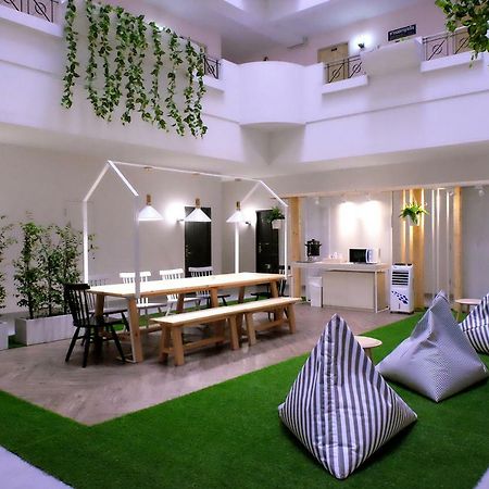 Siam Mansion - SHA Hostel Hat Yai Bagian luar foto